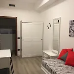 La Piazzetta Guest house Serra San Quirico