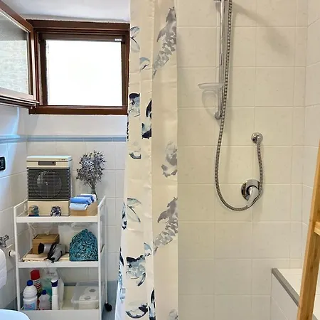 La Piazzetta 3* Serra San Quirico